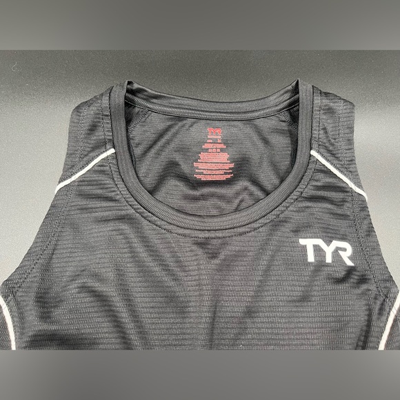 TYR Competitor Women’s Tank Top Athletic Tri Mesh Tank Black White Size M - Picture 3 of 7